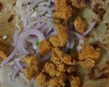 A picture of step 6 of Chicken tikka egg roll paratha.