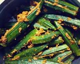 भरवा भिंडी (Bharwa bhindi recipe in Hindi) रेसिपी चरण 4 फोटो