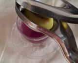 A picture of step 4 of Butterfly pea flower tea.