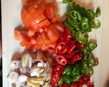 Foto langkah ke 2 dari resep Cumi asin sambel iris.