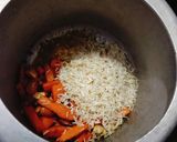 A picture of step 4 of Corn Pulao.