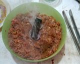 A picture of step 1 of Beef seekh kabab in pan.