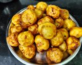आलुर दम लुची पूरी - बंगाली आलू दम रेसिपी चरण 2 फोटो