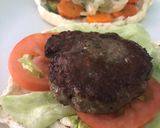 Foto del paso 2 de la receta: Hamburguesa con vegetales en pan de claras 🤪