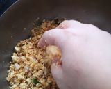 A picture of step 2 of Paneer coconut tikki.