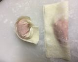 A picture of step 3 of Pork Fried Wantan.