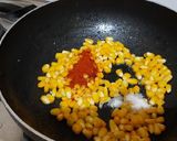 A picture of step 4 of Mall PVR style spicy corn black salt butter masala.