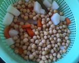 Foto del paso 4 de la receta: Cocido básico sin carne (ideal para vegetarianos)