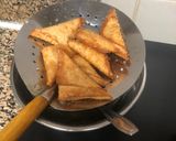 Foto langkah ke 6 dari resep Martabak Isi Tahu.