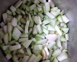 Foto del paso 2 de la receta: Guiso de chayote "Laura Elena"
