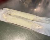 Une image de l'étape 7 de Feuilletés de knackis au pesto d'ail des ours, parmesan et pavot bleu.