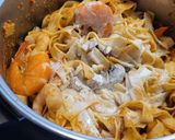 Foto del paso 12 de la receta: Tagliatelle al huevo con langostinos y almejas