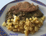 Foto del paso 3 de la receta: Solomillo de pavo relleno de pesto a la genovesa en salsa