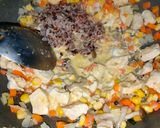 รูปขั้นตอนการทำที่ 2 ของ ข้าวผัด(สารพัด)ผัก 🍄🥕🧅🌽