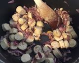Une image de l'étape 7 de Timbale de pennes aux saucisses blanches,champignons,stilton et gorgonzola.