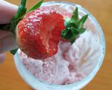 Foto langkah ke 5 dari resep Strawberry ice cream #ketofriendly.