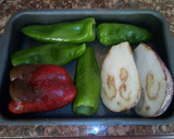 Foto del paso 2 de la receta: Asado de pimientos y berenjenas al horno