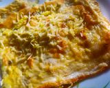 A picture of step 5 of Cheese Omellete.