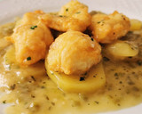 Foto del paso 9 de la receta: Patatas con rape rebozado y en salsa verde