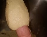 صورة لخطوة 2 من وصفة الكحك علي السخن بالملبن