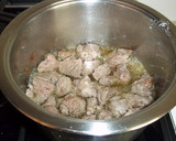 Foto del paso 3 de la receta: Ternera a tacos y albóndigas