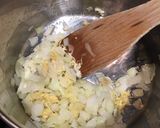 A picture of step 1 of Mushroom & Almond Madras.