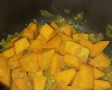 Foto del paso 3 de la receta: Garbanzos con calabaza