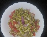 A picture of step 6 of Sprouts salad.