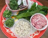 รูปขั้นตอนการทำที่ 1 ของ ห่อหมกไข่มดแดง-หมูสับ