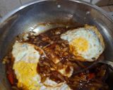 Foto langkah ke 7 dari resep Telur Ceplok Masak Kecap.