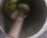 A picture of step 2 of Mint mojito.