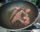 Foto del passaggio 2 della ricetta Tagliatelle di Riso Venere con melanzane, stracciatella e speck