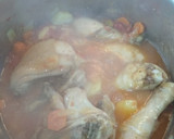 Foto del paso 3 de la receta: Pollo a la cerveza