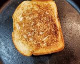 A picture of step 5 of BPT Grilled Cheese.