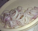 A picture of step 2 of Ring onion.
