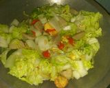 Foto langkah ke 4 dari resep SaToSo (Sawi, Tofu, dan Bakso).