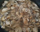 Foto langkah ke 2 dari resep Tumis Jamur Merang.