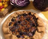 Foto del passaggio 6 della ricetta Torta brisee alla verza rossa