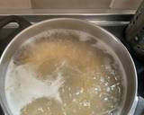Pasta Carbonara recipe step 4 photo
