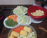 Foto del paso 1 de la receta: Crema de verduras con piña (mazorca de maíz)