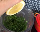 A picture of step 2 of Fennel pesto - vegan.