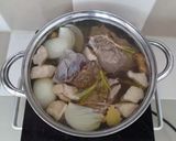 A picture of step 2 of Clear Beef Pho (Phở Bò Nước Trong).