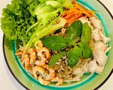 A picture of step 4 of Cassava Noodle Salad with Shrimp and Pork.