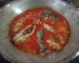 Foto langkah ke 5 dari resep Ikan Laut Saus Sarden Simple.