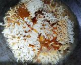 ব্রেড ম্যাগি পাফ(bread maggi puff recipe in Bengali) রেসিপির ধাপ 2 ছবি