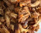 Tépett hús, hagymás törtkrumplival recept fázis 6 fotója