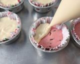Foto langkah ke 6 dari resep Bolu Kukus Mekar Semangka.