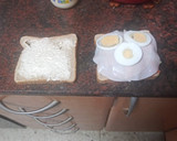 Foto del paso 3 de la receta: Sándwich de ensalada, huevo duro, jamón de pavo y mayonesa
