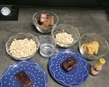 Házi snickers datolyapasztából recept fázis 1 fotója