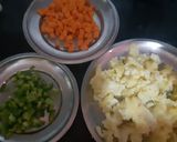 A picture of step 2 of Idli burger.